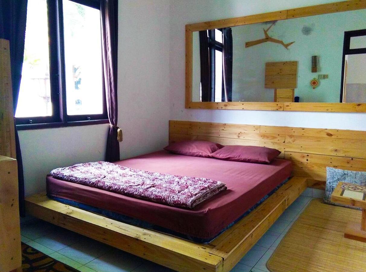 Rumah Roso Homestay Yogyakarta Ngoại thất bức ảnh